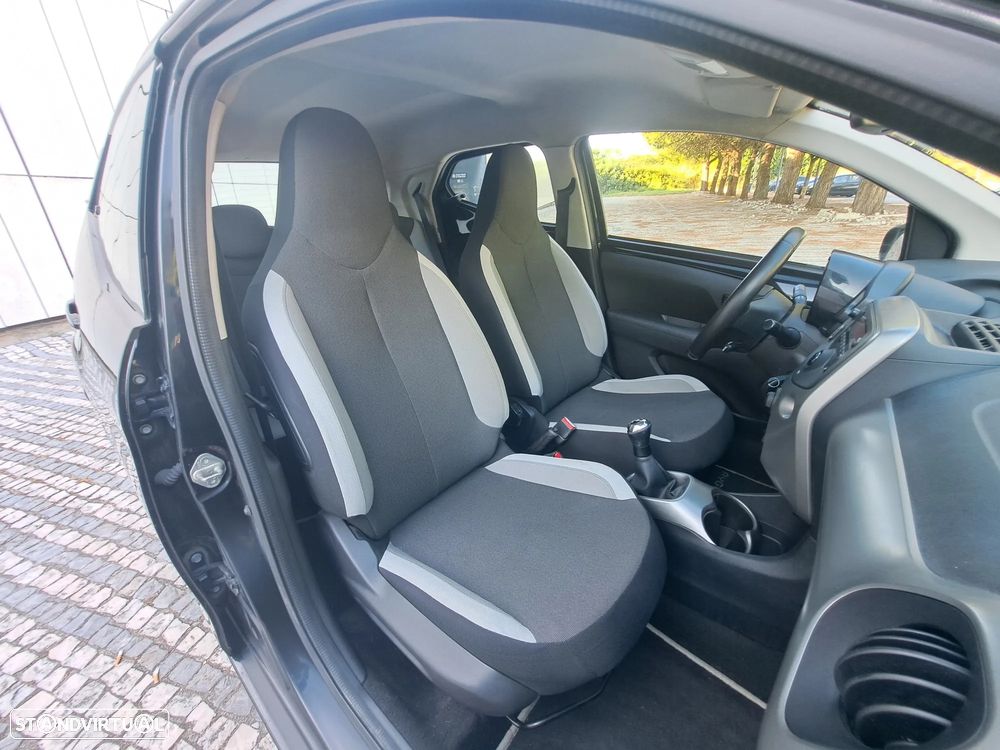 Toyota Aygo 1.0 X-Play+AC - 7