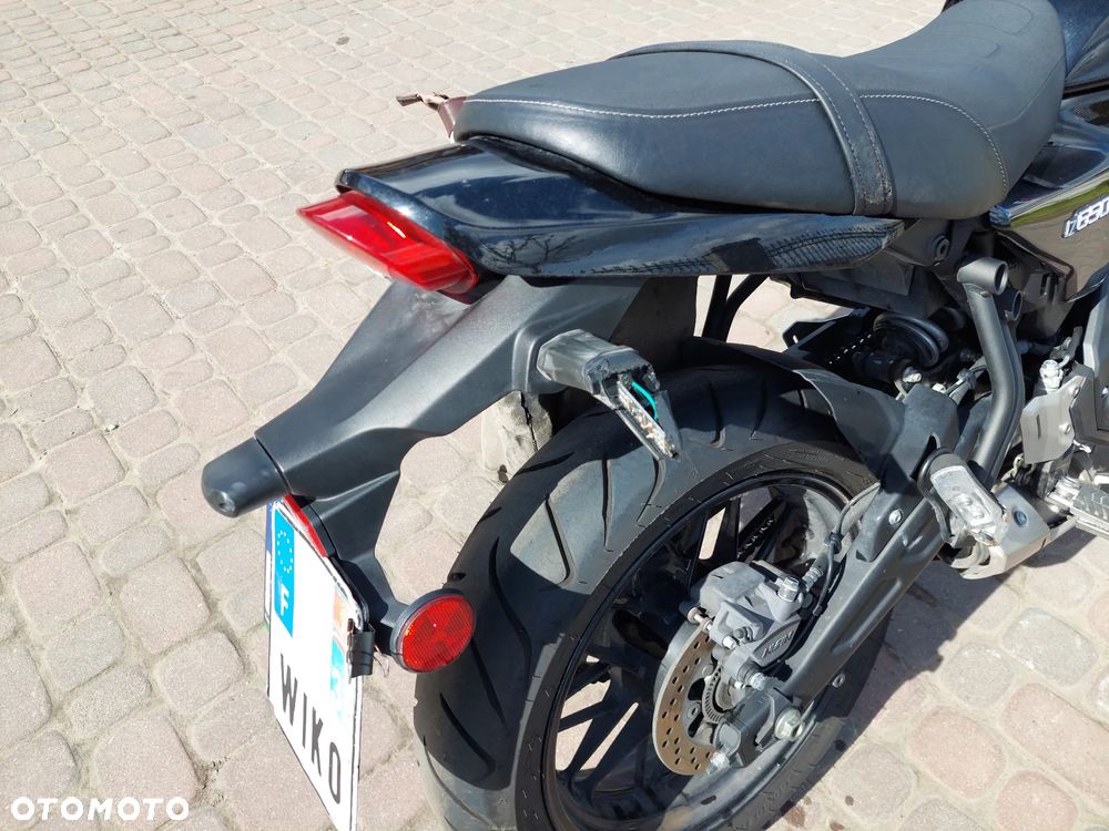 Kawasaki Z 650 RS - 18