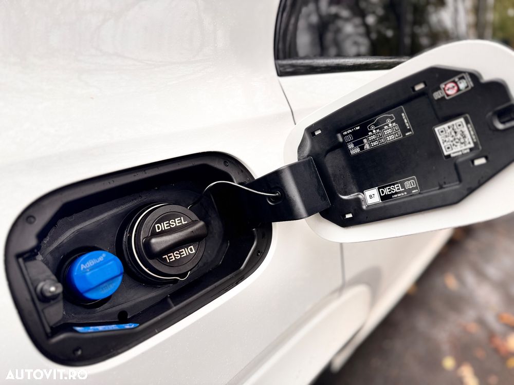 Mercedes-Benz GLE 400 d 4Matic 9G-TRONIC AMG Line - 10