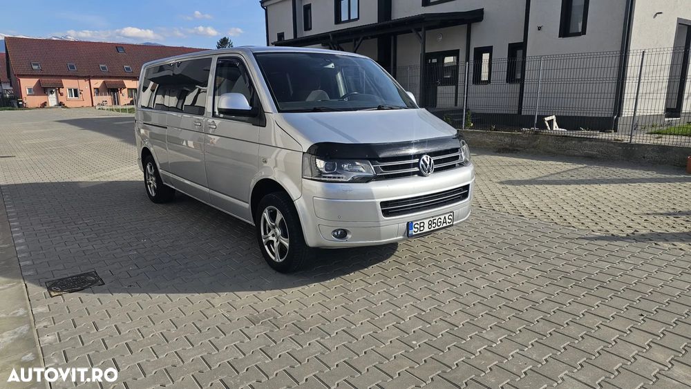 Volkswagen Caravelle - 2