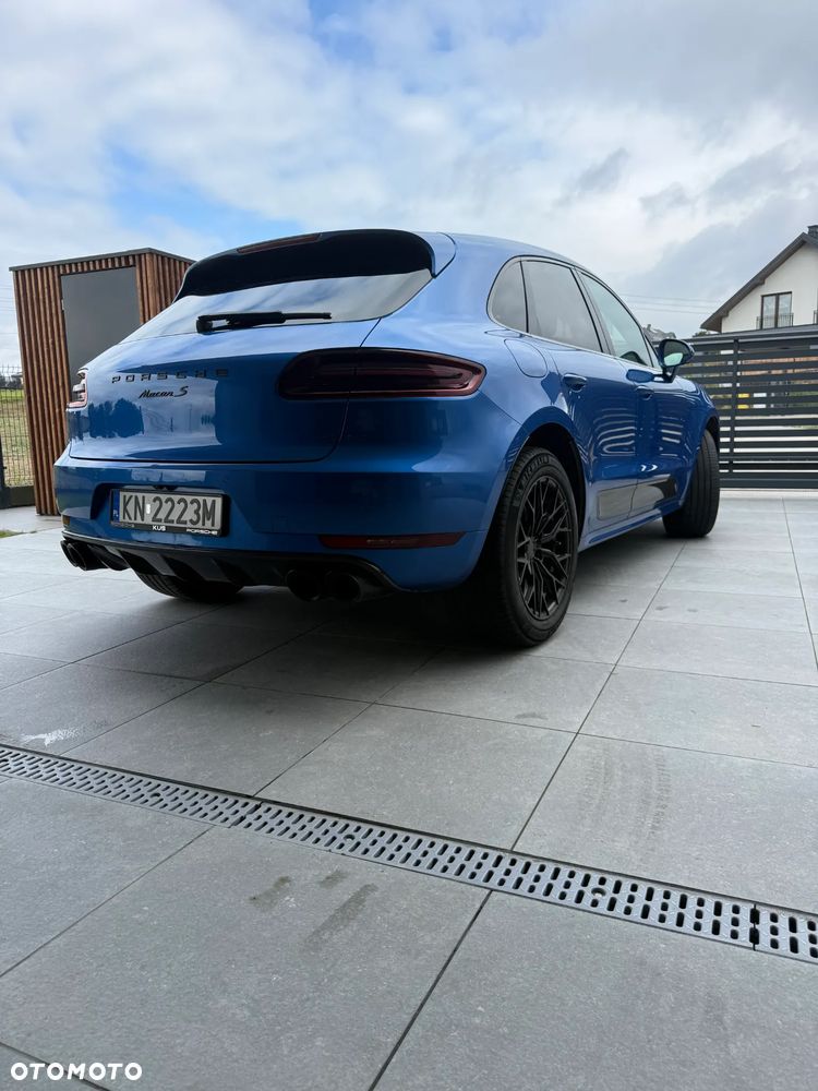 Porsche Macan - 2