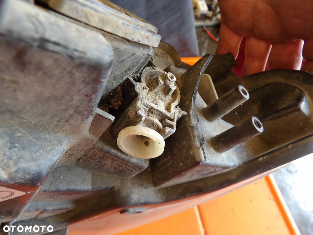 BMW - F30 - H7 - LEWA LAMPA PRZEDNIA - UK - 7259536 - 9