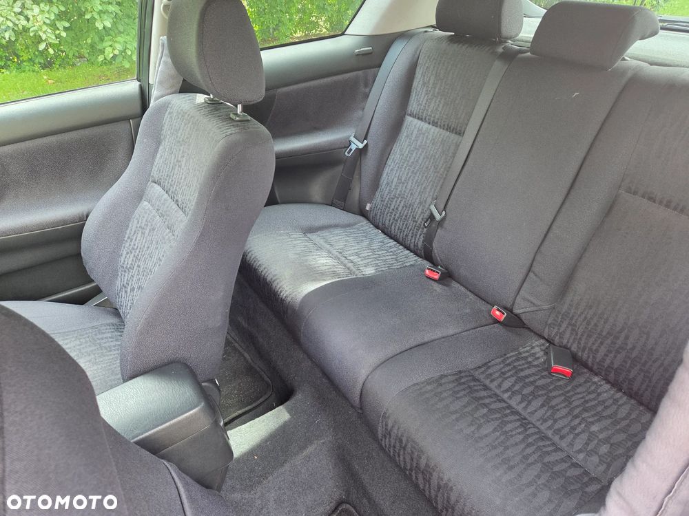 Toyota Corolla 1.4 VVT-i Base - 10