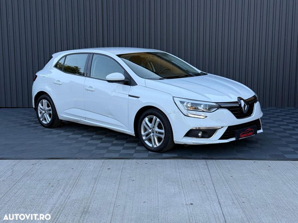 Renault Megane - 2
