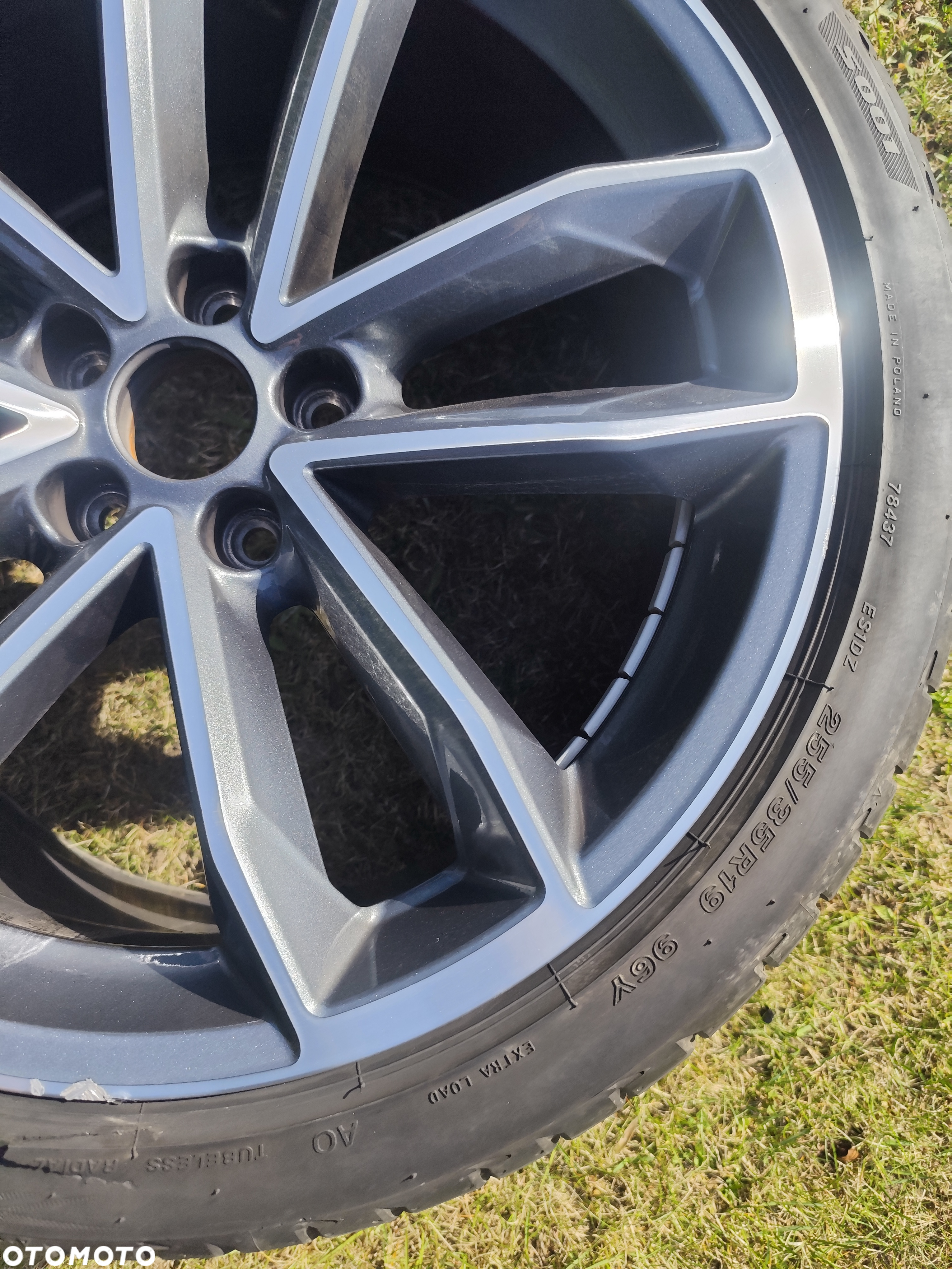 Felga Aluminiowa Audi 19 Cali nr 8W0601025DG ET32 - 6