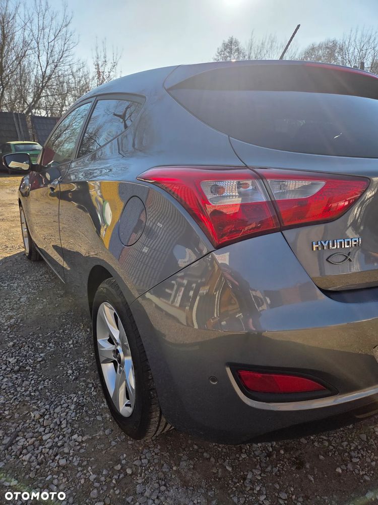 Hyundai i30 1.6 GDI Comfort - 10