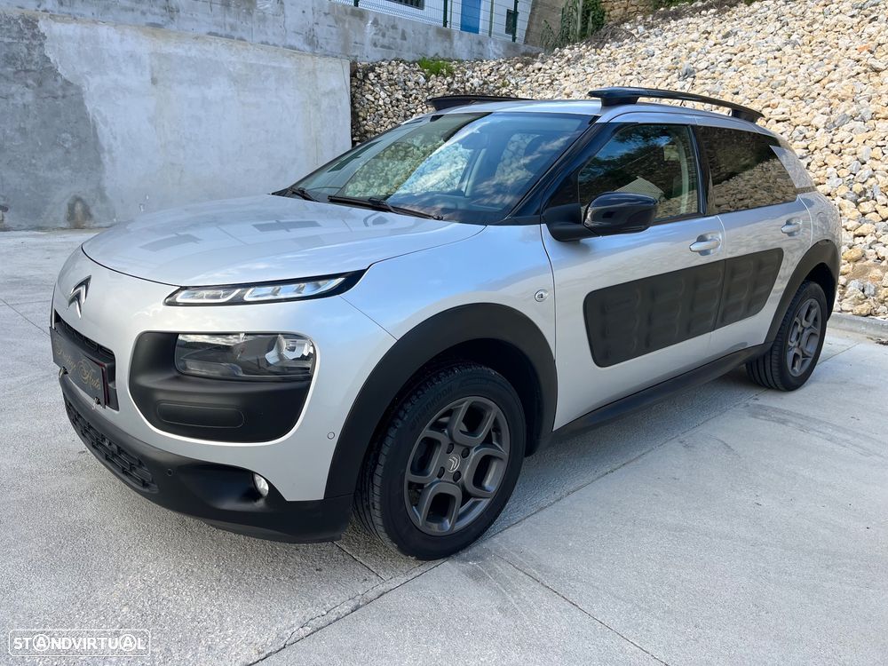 Citroën C4 Cactus 1.2 PureTech Feel Ed.Silver - 1