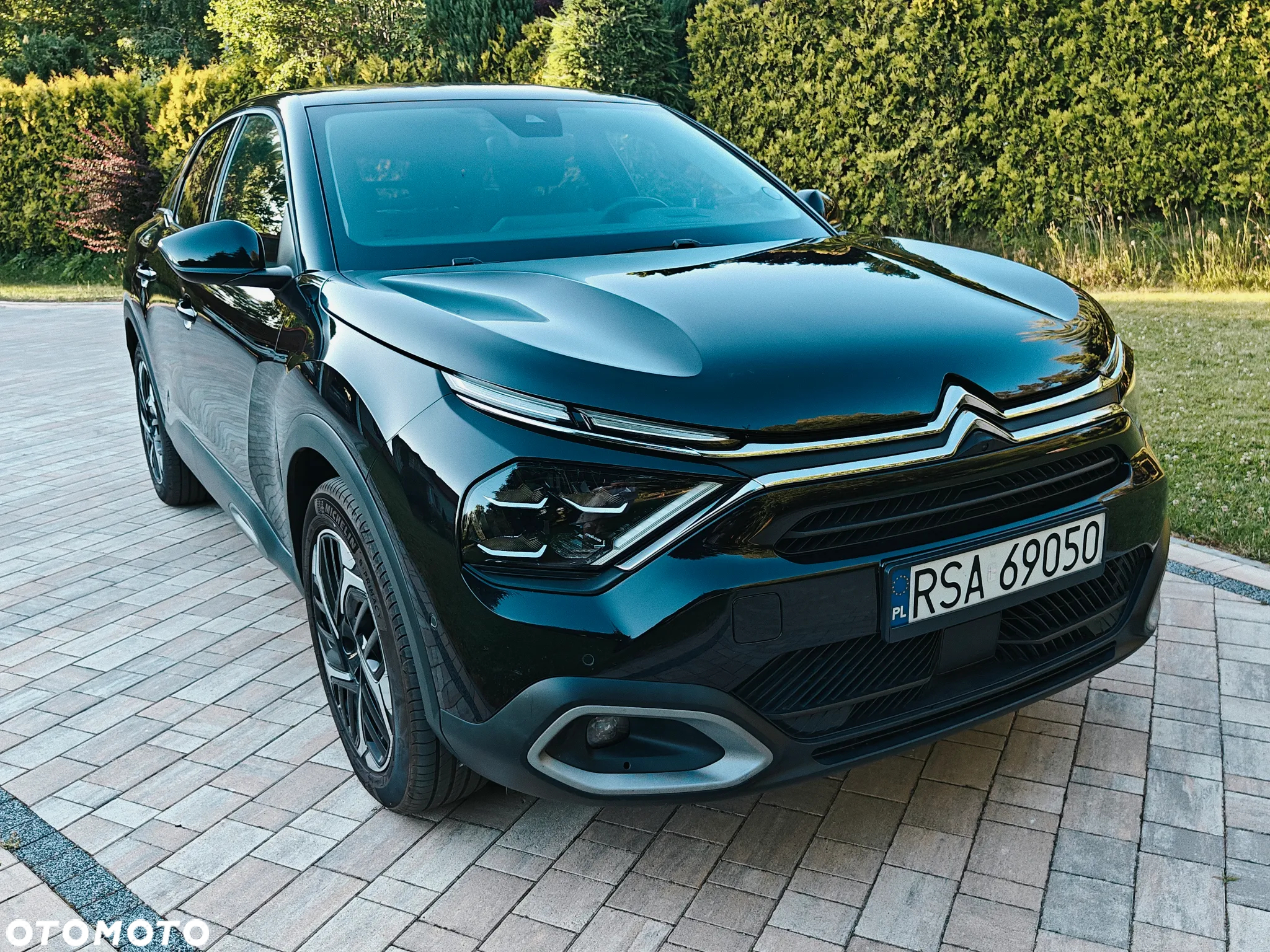 Citroën C4 BlueHDi 130 Stop&Start EAT8 SHINE - 9