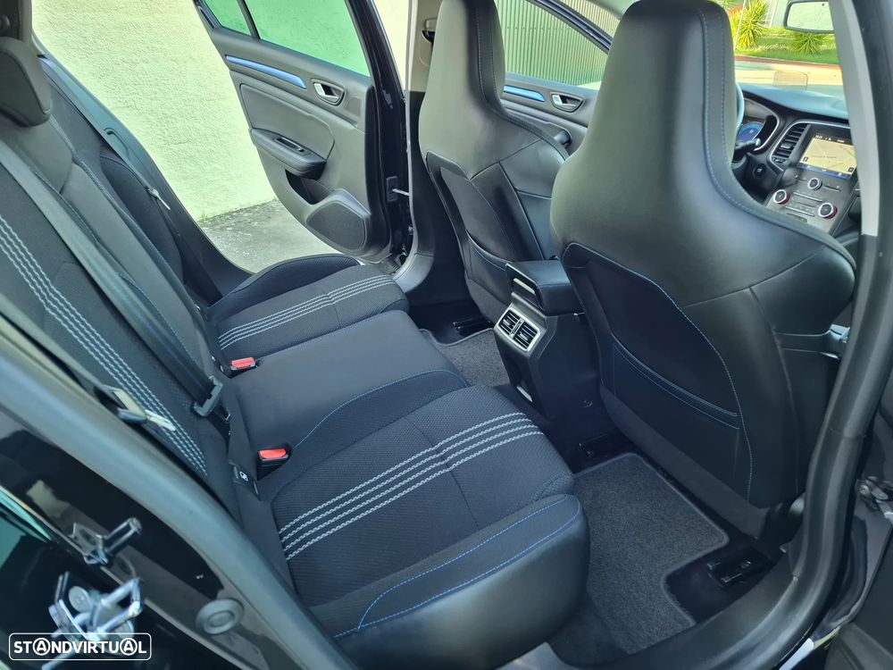 Renault Mégane Sport Tourer 1.5 dCi GT Line EDC - 46