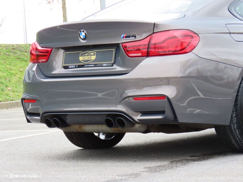 BMW M4 CS - 17