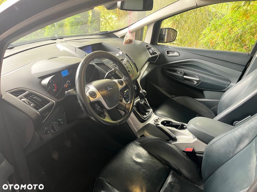 Ford Grand C-MAX - 9