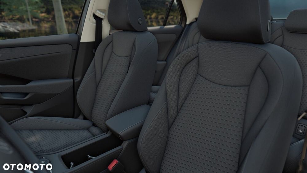 Volkswagen T-Roc 1.5 eTSI Life DSG - 11