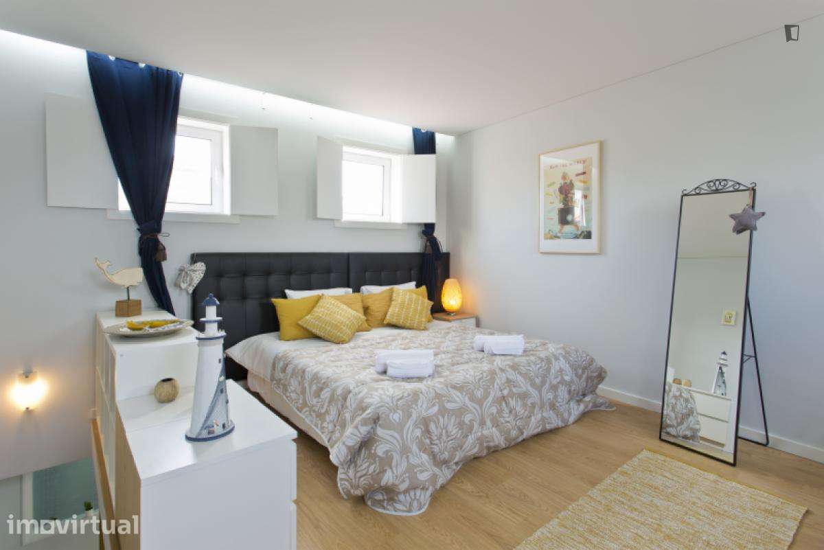 Apartamento com 1 quartos - localizado em Cedofeita Porto - Grande imagem: 2/28