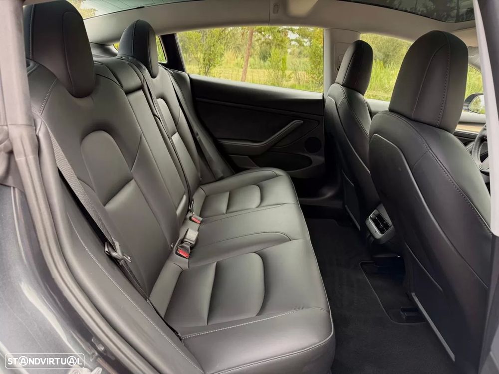 Tesla Model 3 Performance Dual Motor AWD — fotografia 16