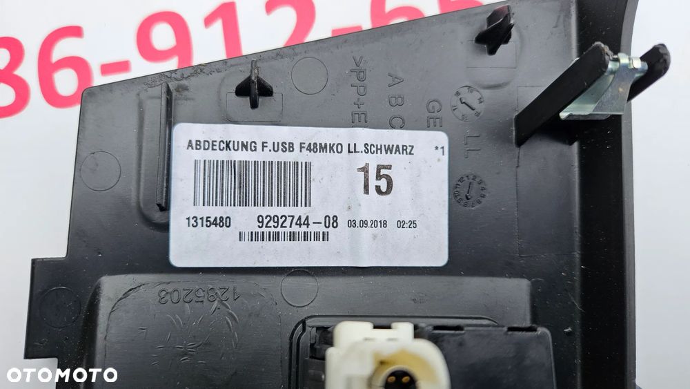6820397 Podwójne Gniazdo USB BMW 1 F40 X1 F48 X2 F39 Mini Cooper F54 F60 X3 G01 X4 G02 7 G11 - 4