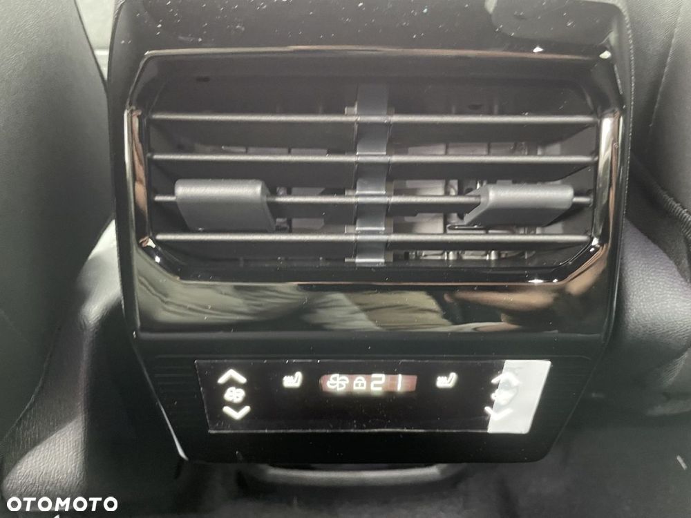 Peugeot 5008 - 9