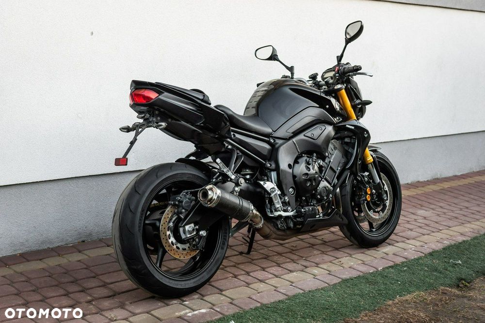 Yamaha FZ - 4