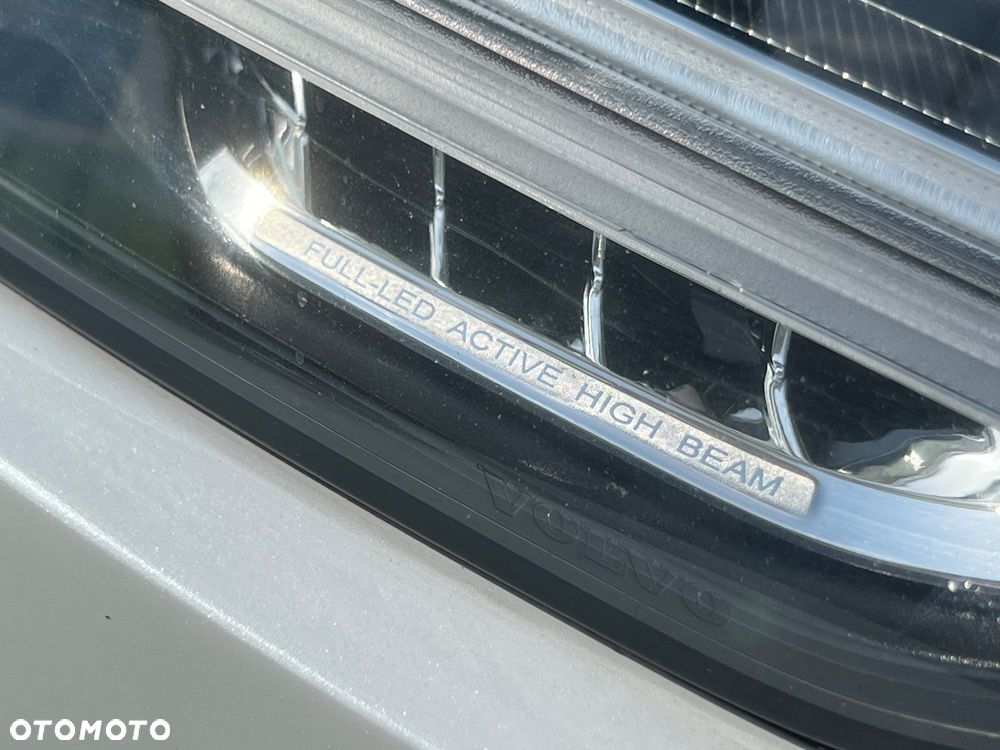 Volvo V90 T8 AWD Plug-In Hybrid Ultimate Dark - 10