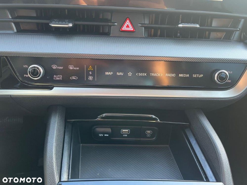 Kia Sportage 1.6 T-GDI HEV L 2WD - 23