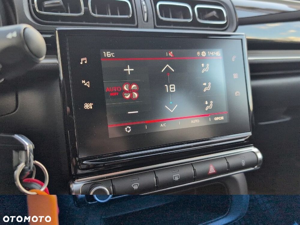 Citroën C3 1.2 PureTech Max EAT6 - 22