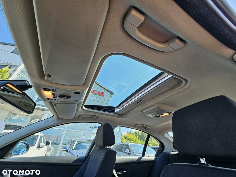 BMW Seria 3 - 28