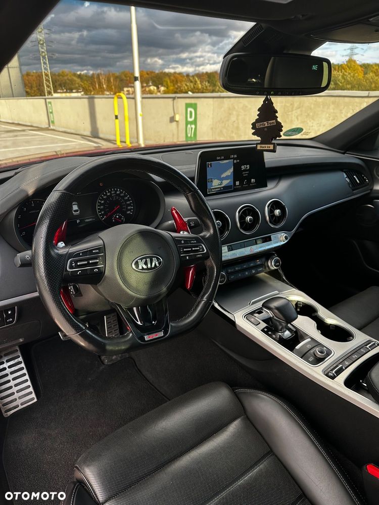 Kia Stinger 3.3 T-GDI AWD GT - 8