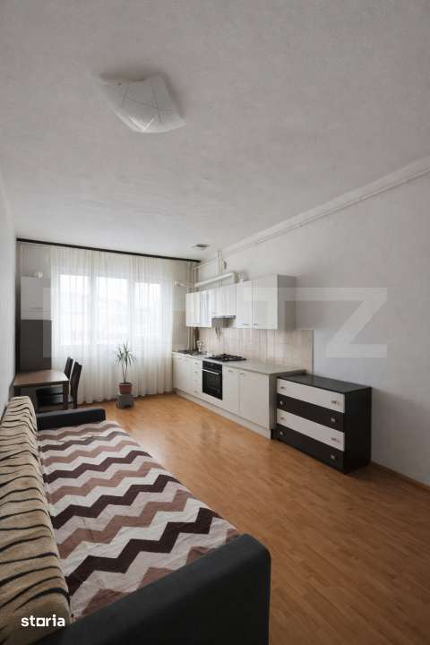Apartament 2 camere, etaj intermediar, cu parcare, Dambul Rotund — fotografia 1