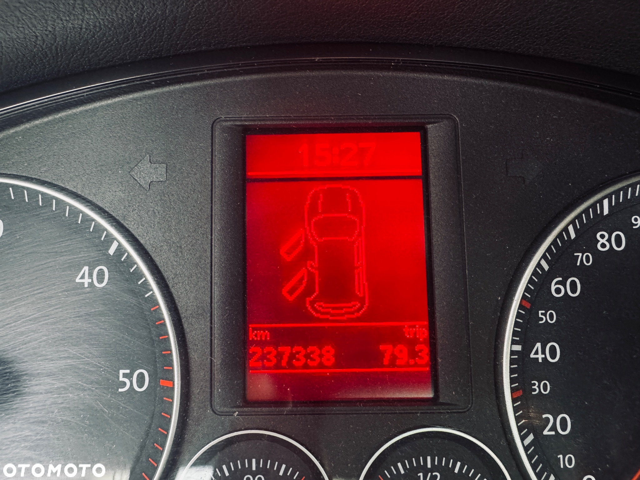 Volkswagen Golf 1.9 TDI DSG DPF Comfortline - 10