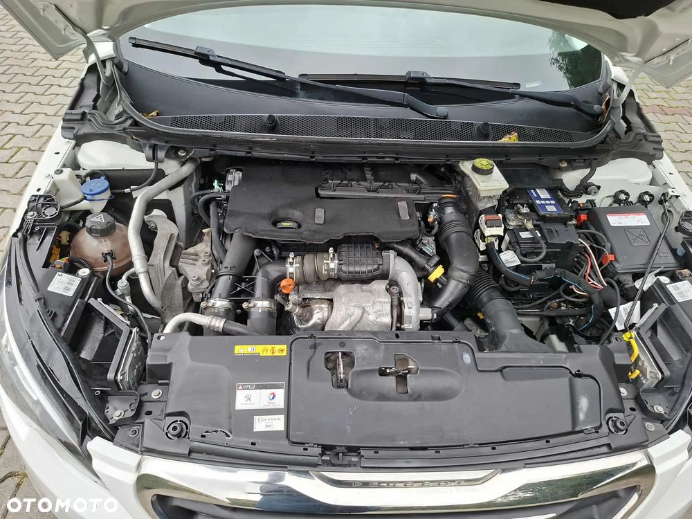 Peugeot 308 SW e-HDi FAP 115 Stop&Start Allure - 13