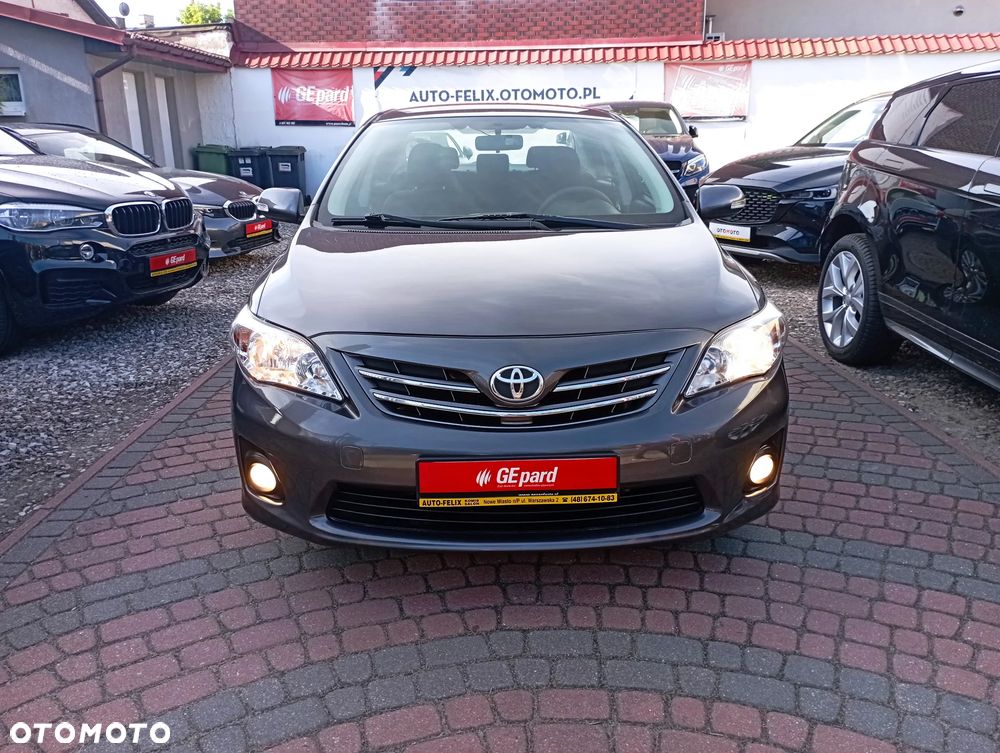 Toyota Corolla 1.6 Premium - 2
