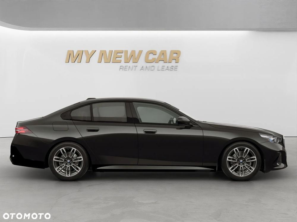 BMW Seria 5 520d xDrive - 5