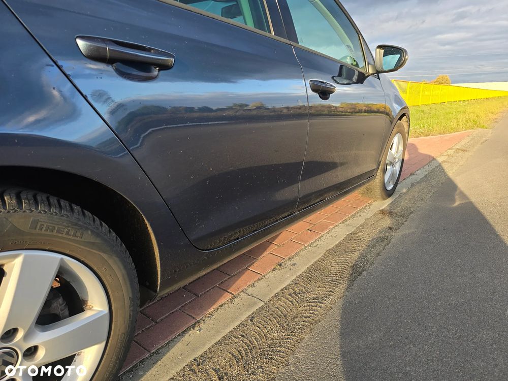 Volkswagen Golf 1.2 TSI Team - 29