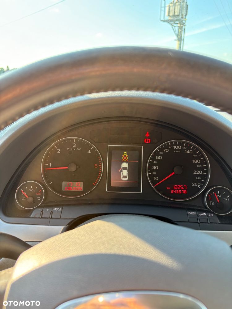 Audi A4 Limousine 3.0 TDI DPF quattro - 18