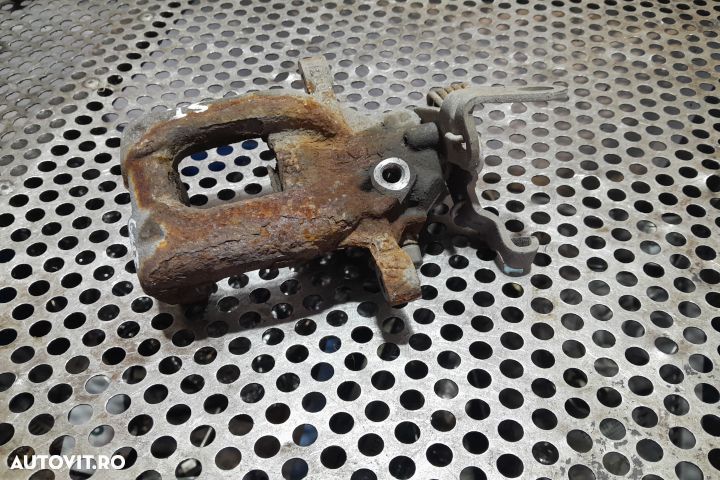Etrier spate stanga Volkswagen VW Golf 7 [2012 - 2017] - 4