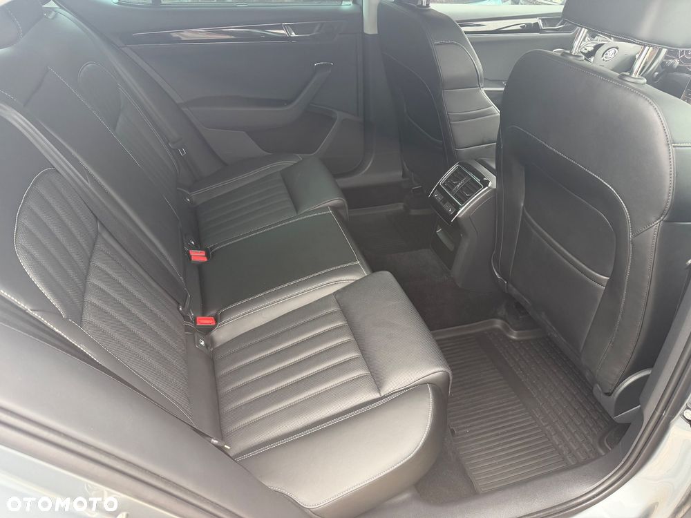 Skoda Superb 2.0 TSI 4x4 L&K DSG - 16