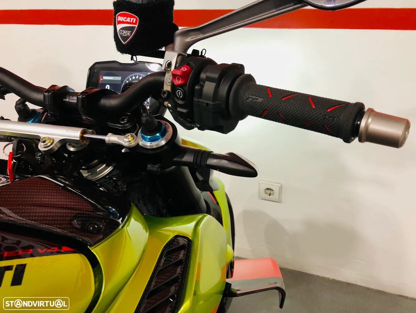 Ducati Streetfighter V4 S Lamborghini - 17