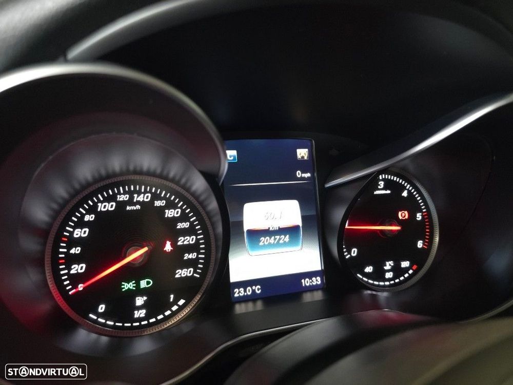 Mercedes-Benz C 200 BlueTEC AMG Line - 33