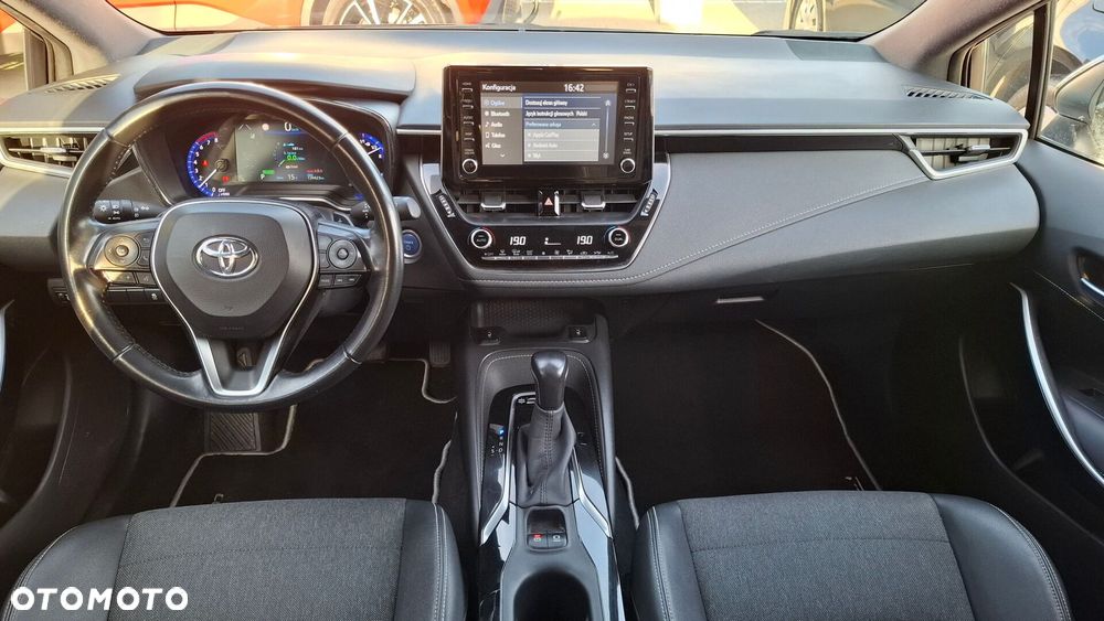Toyota Corolla 2.0 Hybrid Comfort - 20