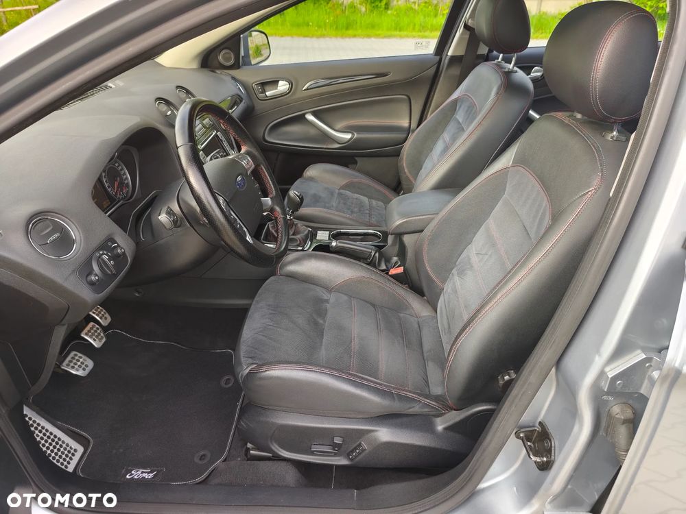 Ford Mondeo 2.2 TDCi Titanium S - 12