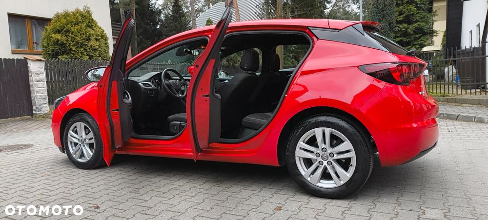 Opel Astra 1.2 T Elegance S&S - 30