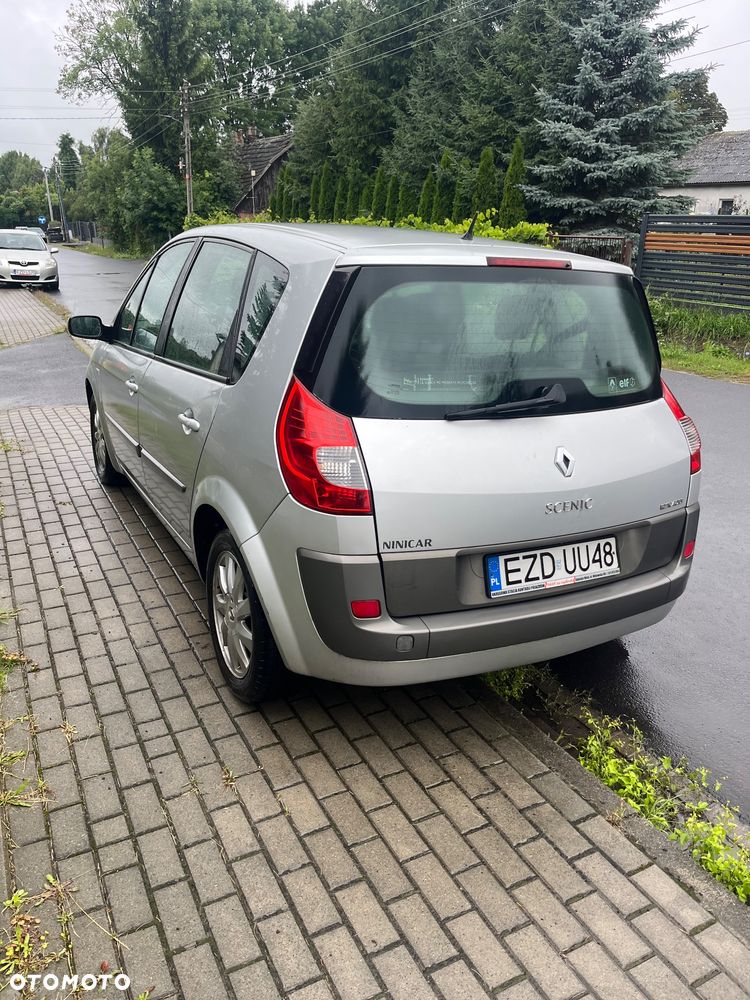 Renault Scenic 1.9 dCi Confort Privilege - 2
