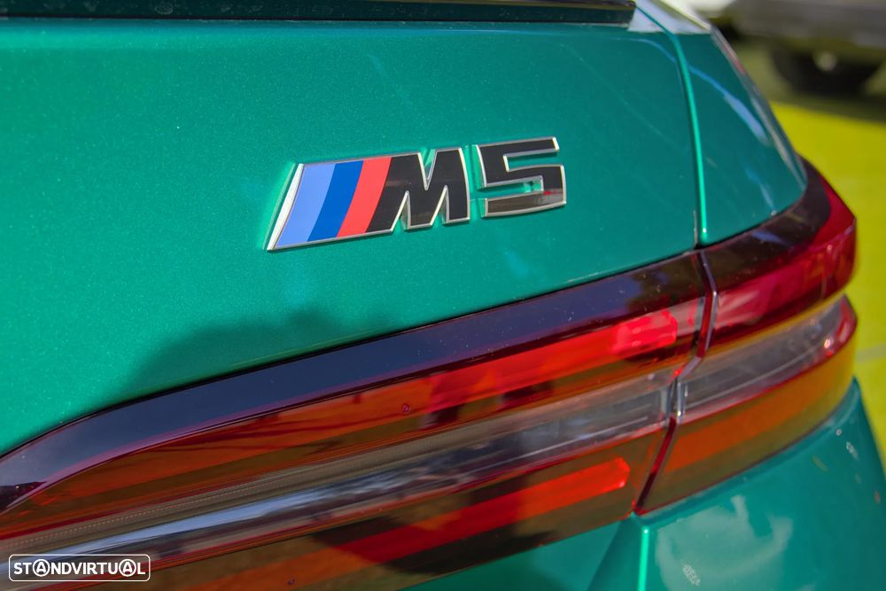 BMW M5 xDrive - 39