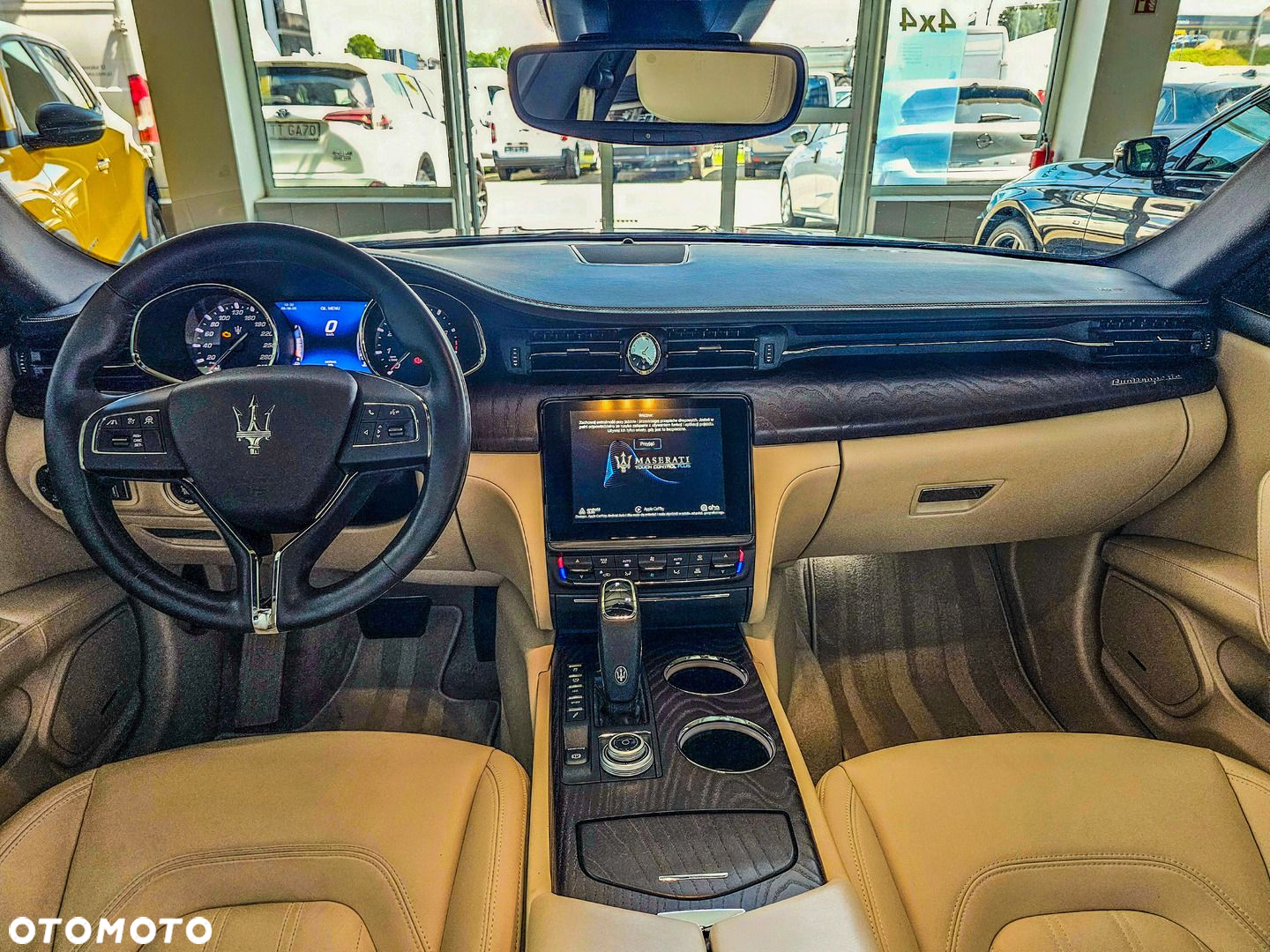 Maserati Quattroporte - 17