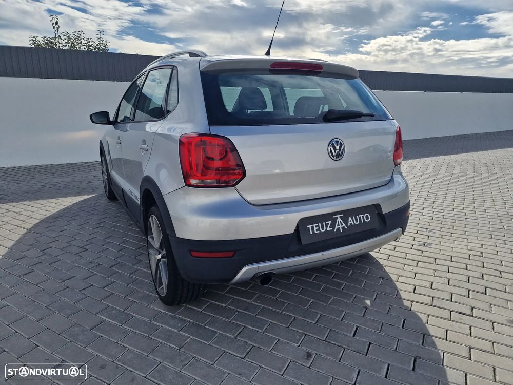 VW Polo 1.6 TDI Confortline BlueMotion - 7