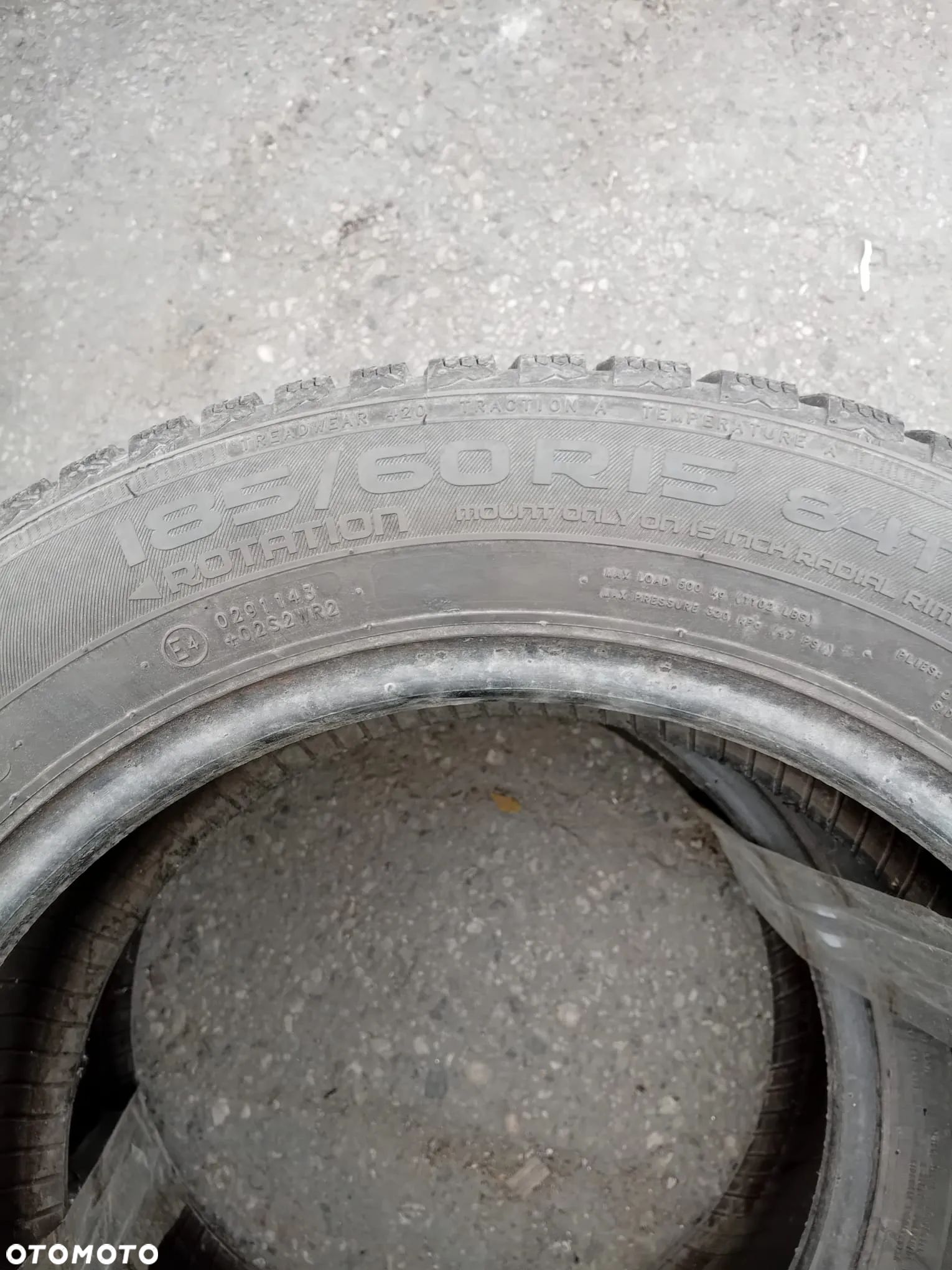 OPONA ZIMOWA NOKIAN WRD4 185/60R15 84T - 1
