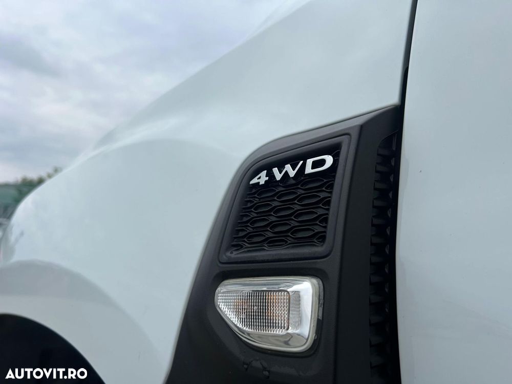 Dacia Duster 1.5 Blue dCi 4WD Comfort - 10