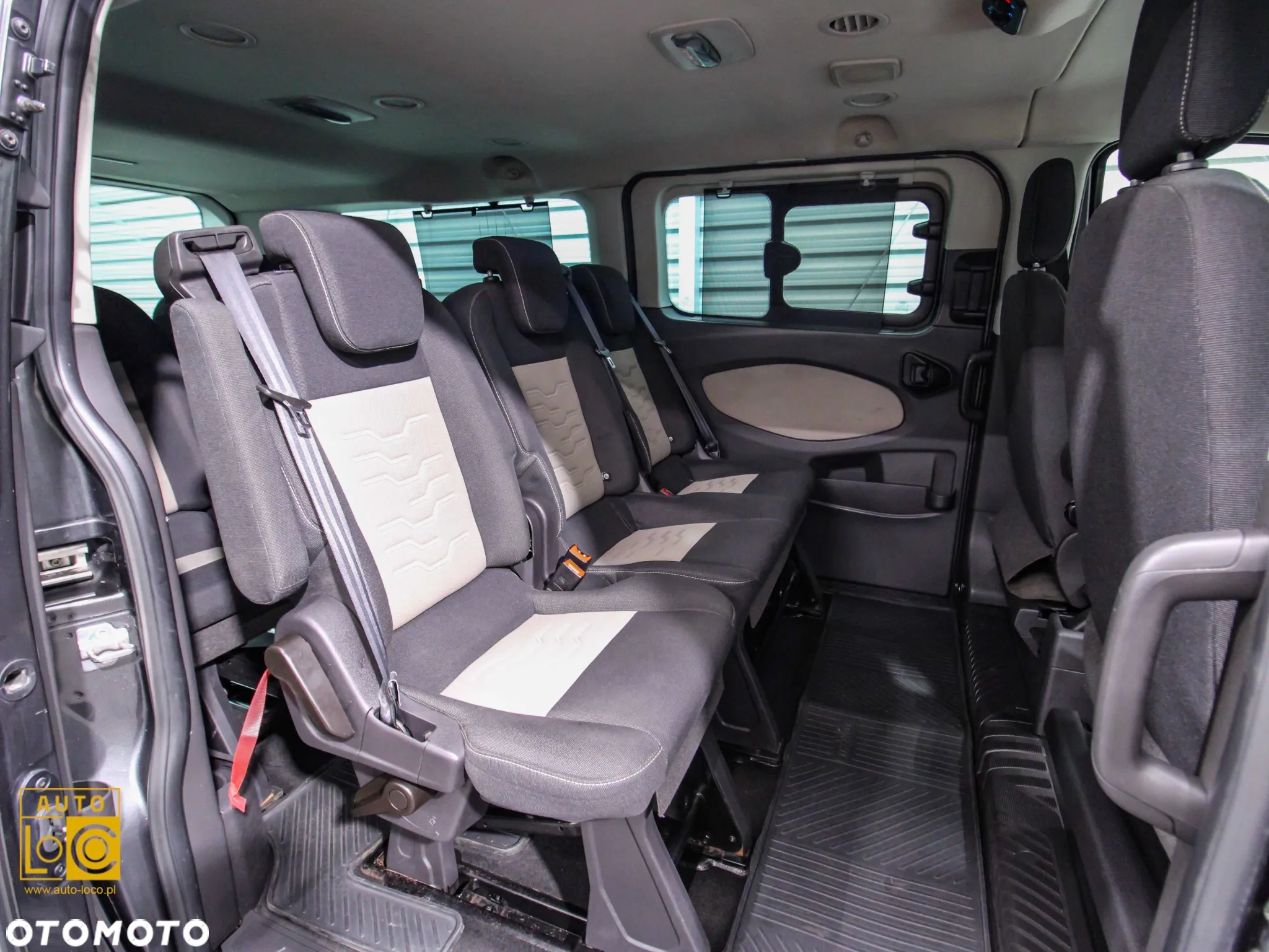 Ford Tourneo Custom 2.0 TDCi L2 Titanium - 13