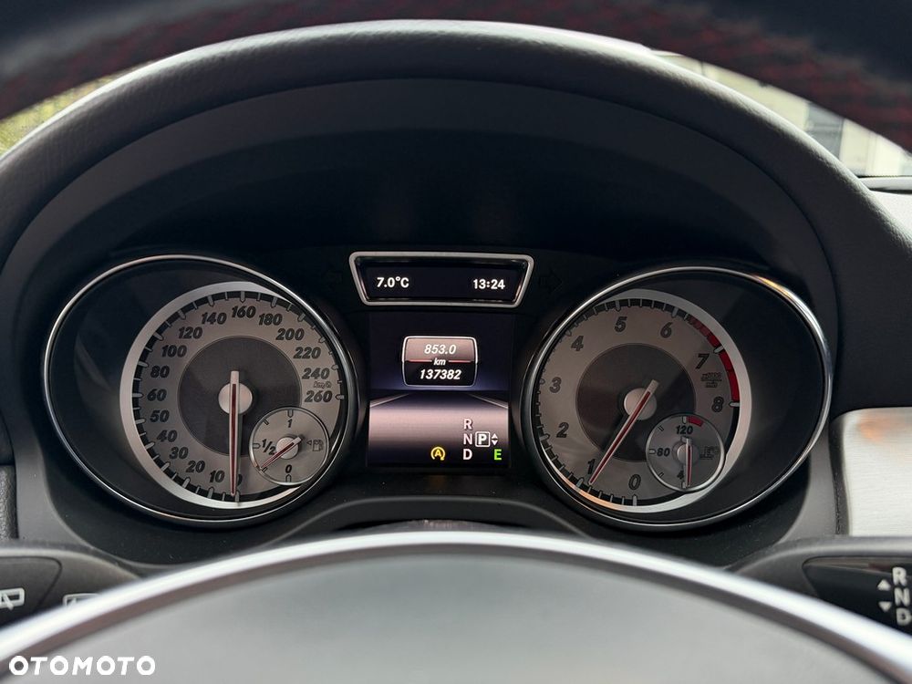 Mercedes-Benz CLA 250 4Matic 7G-DCT Sport - 23