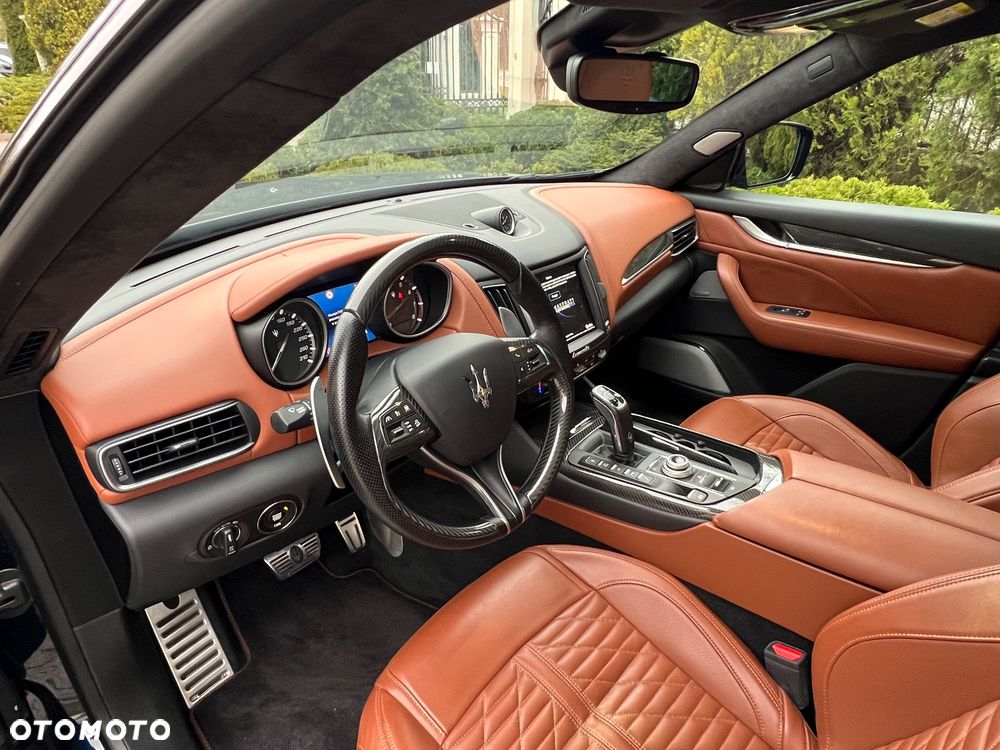 Maserati Levante - 17