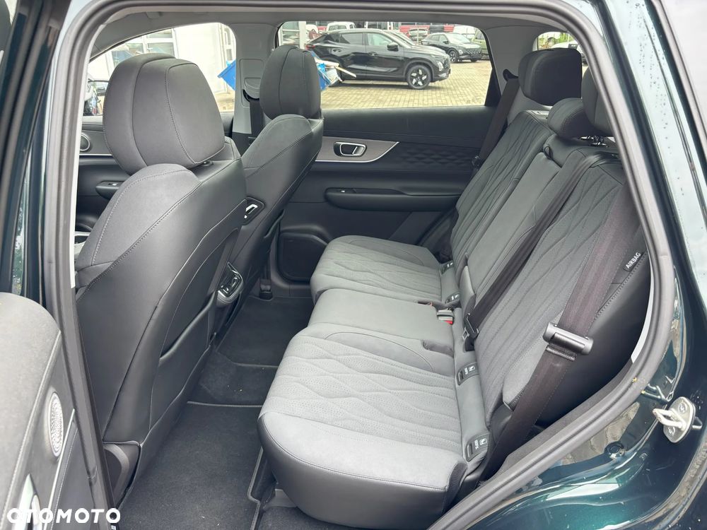Chery Tiggo 8 1.5 T-GDI Super Hybrid Prestige DCT - 18